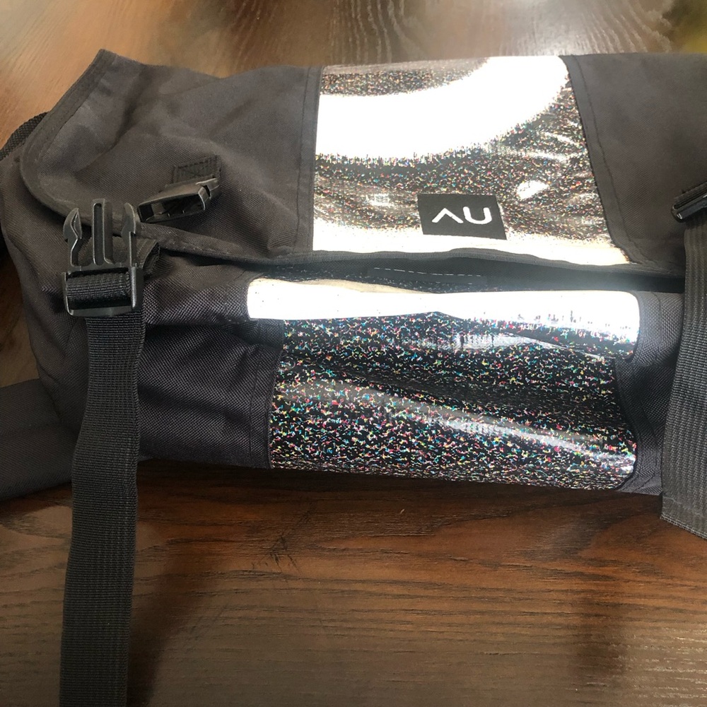 AutoDesk Black and White Messenger Computer Laptop Crossbody Bag work Career - Picture 11 of 13